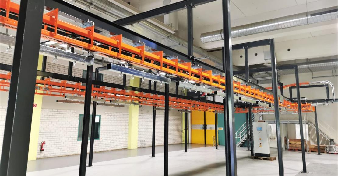 sew_railtechniek_overhead_conveyor_4